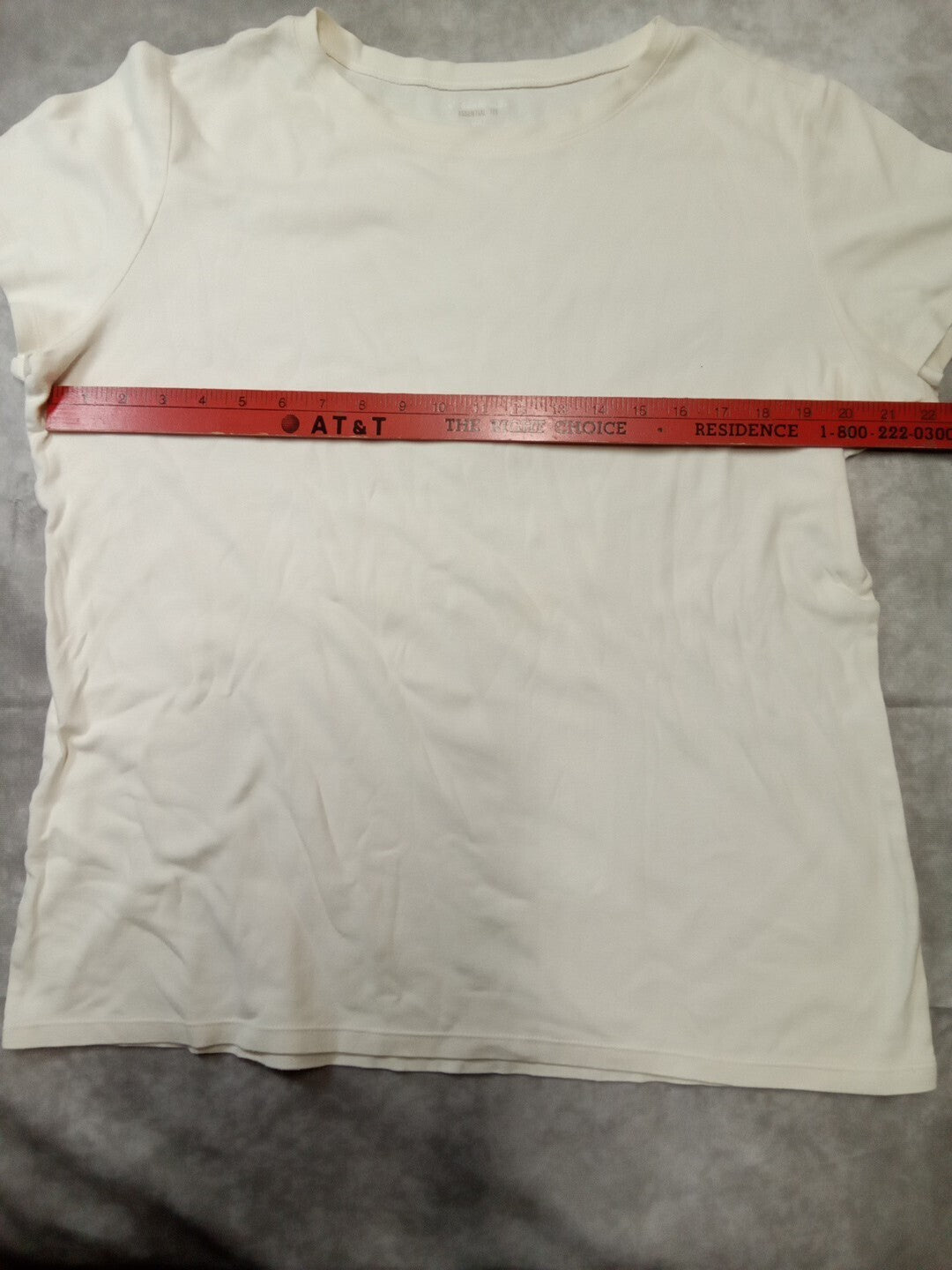 EDDIE BAUER Women's Favorite Short-Sleeve Crewneck T-Shirt Petite 2XL Off White