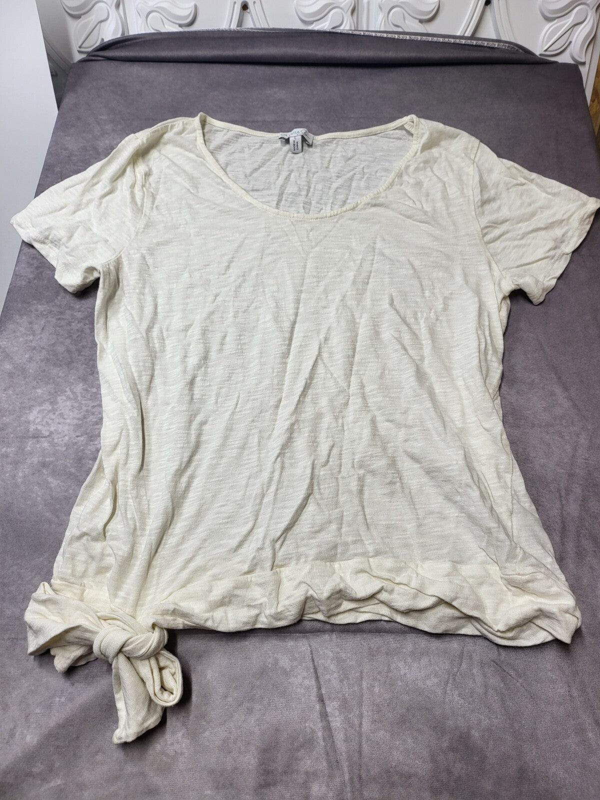 Ladies Shirt Top Blouse size LARGE  Cream Tie waist Cap Sleeve Olivia Sky