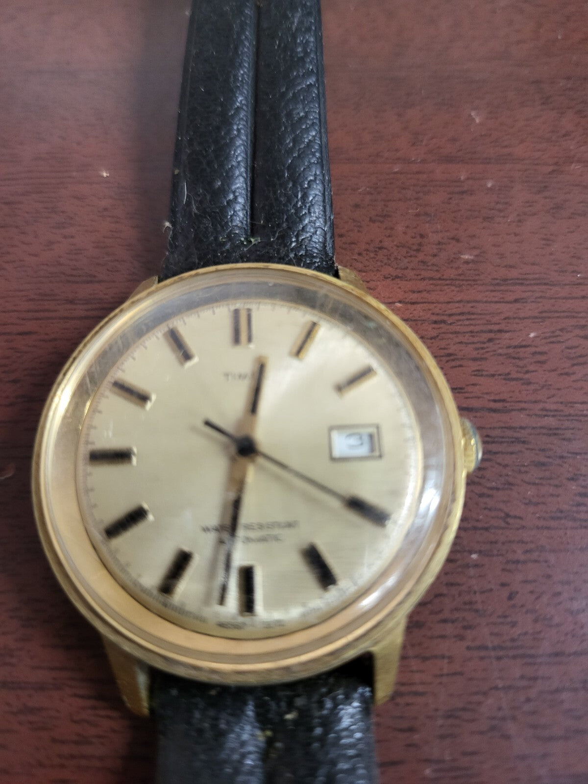 Vintage Timex Automatic Wrist Watch Date Complication Runs #146