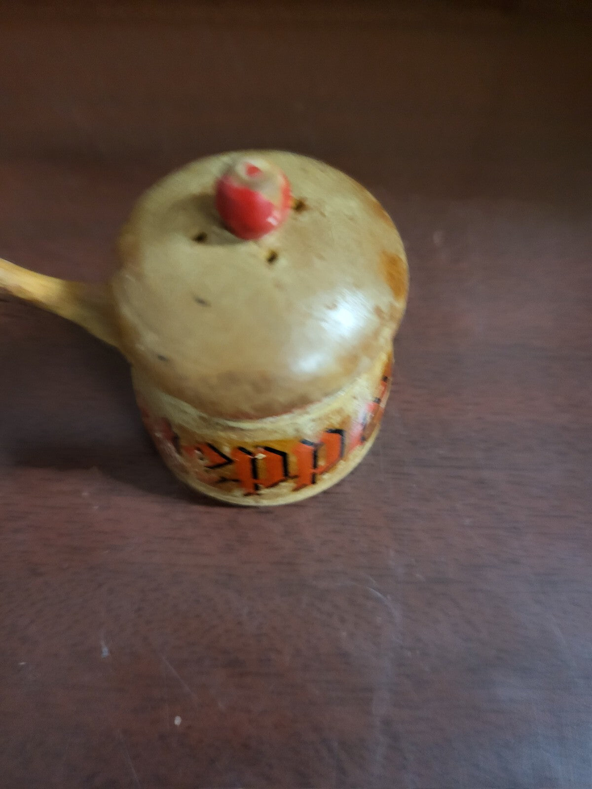 Vintage Wooden  Salt & Pepper Shakers Cooking Melting Pots  2"H #4161