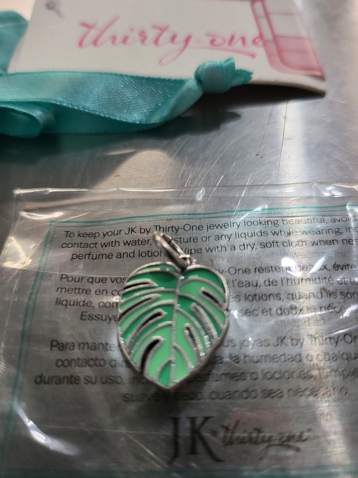 Tropical Leaf Charm Pendant.  Approx 1/2'. NIP #210