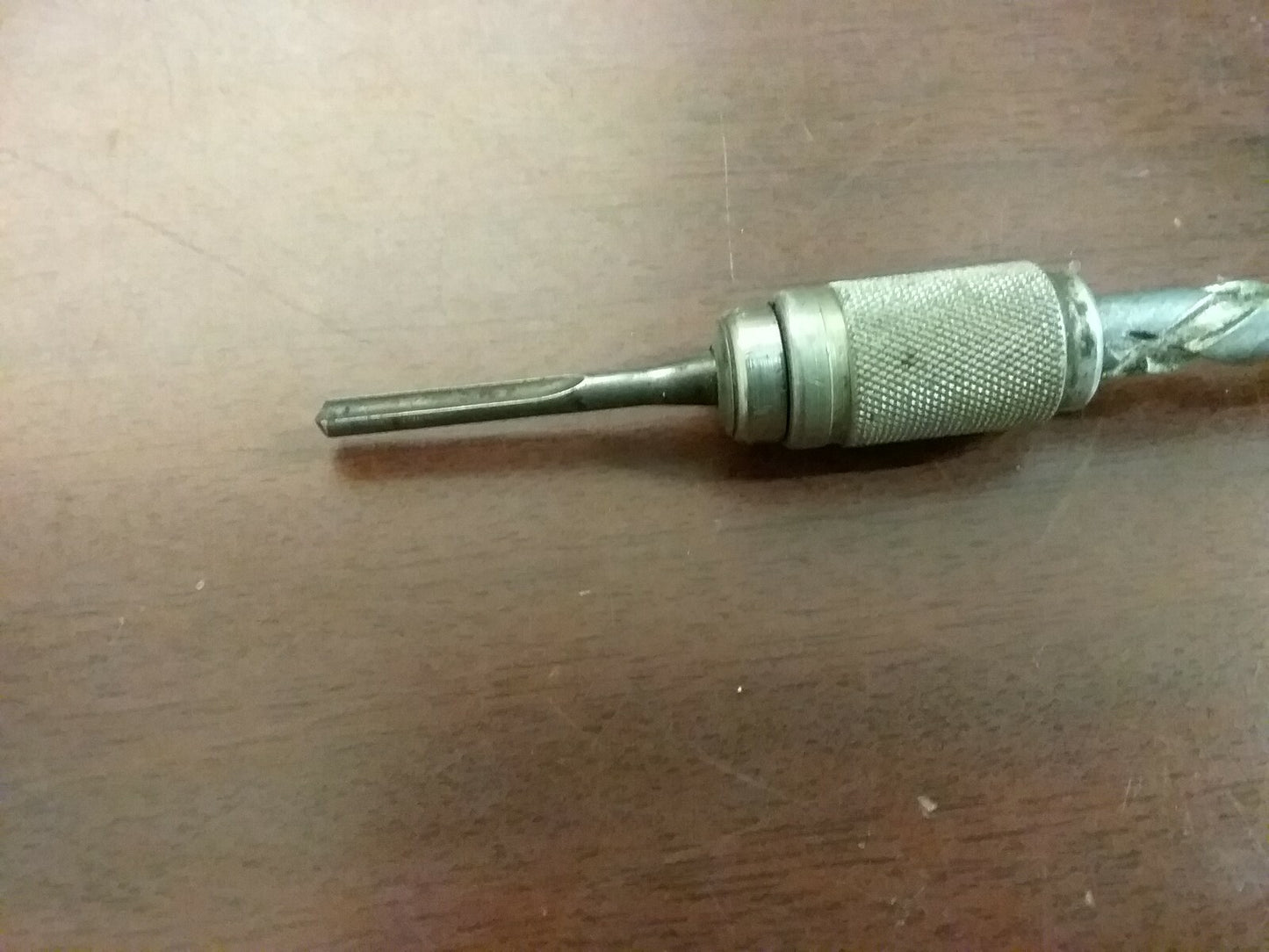 Vintage Yankee Ratcheting Screwdriver 8.5" Ward's Master 82-4632 Blue Wood Handl