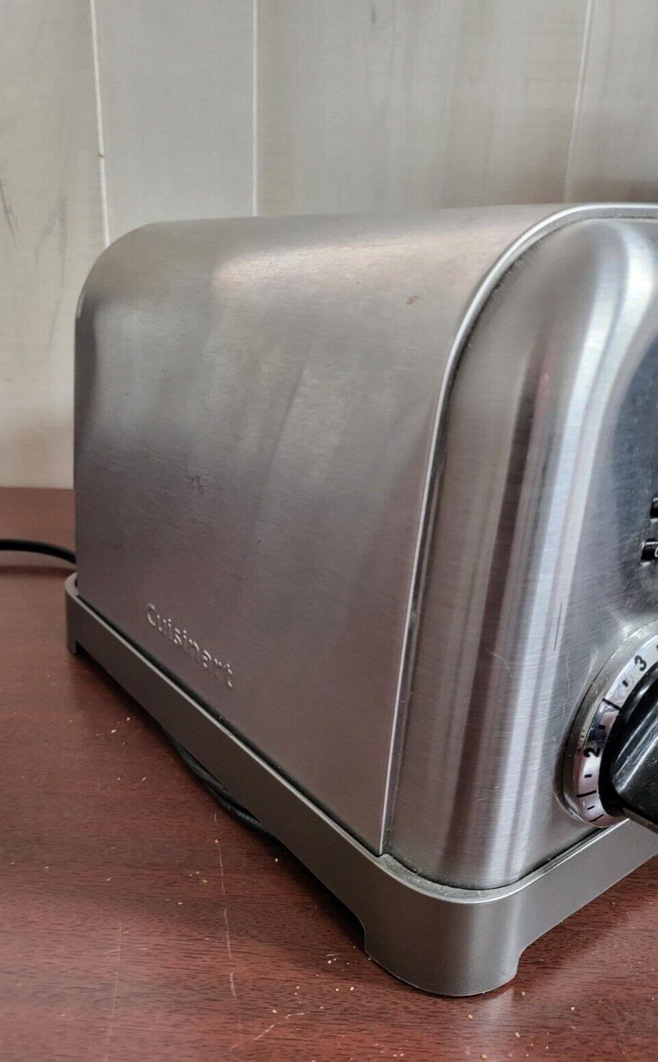 Cuisinart Custom 2 Slice Toaster Stainless Steel Bread Bagels Defrost Reheat