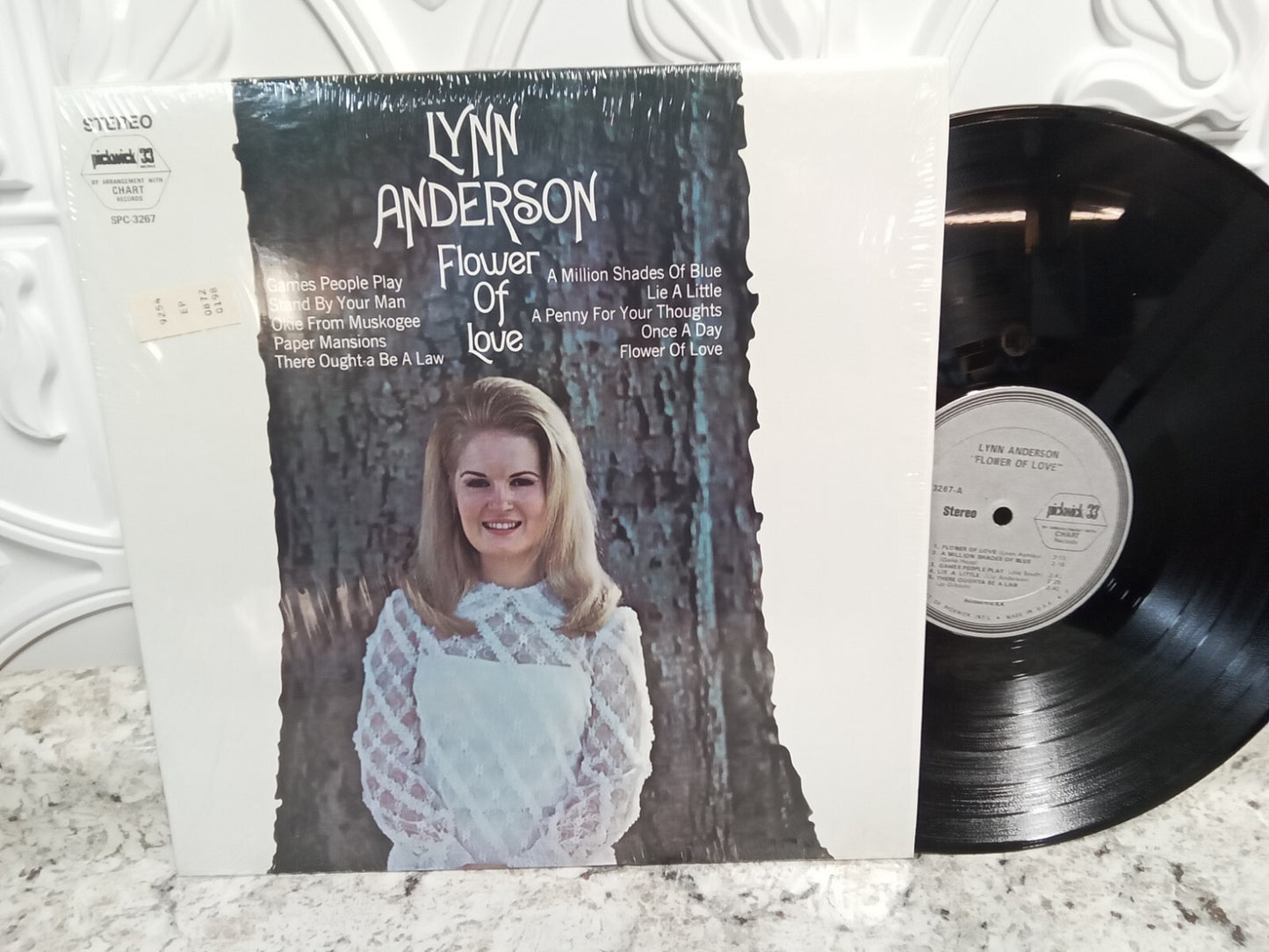 Lynn Anderson Flower of love vinyl record LP