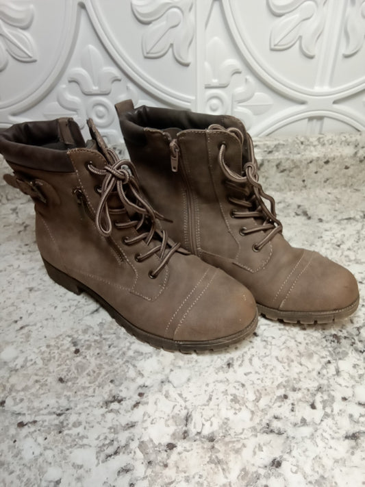 Lollipop Womens Size 8 M BOOTS