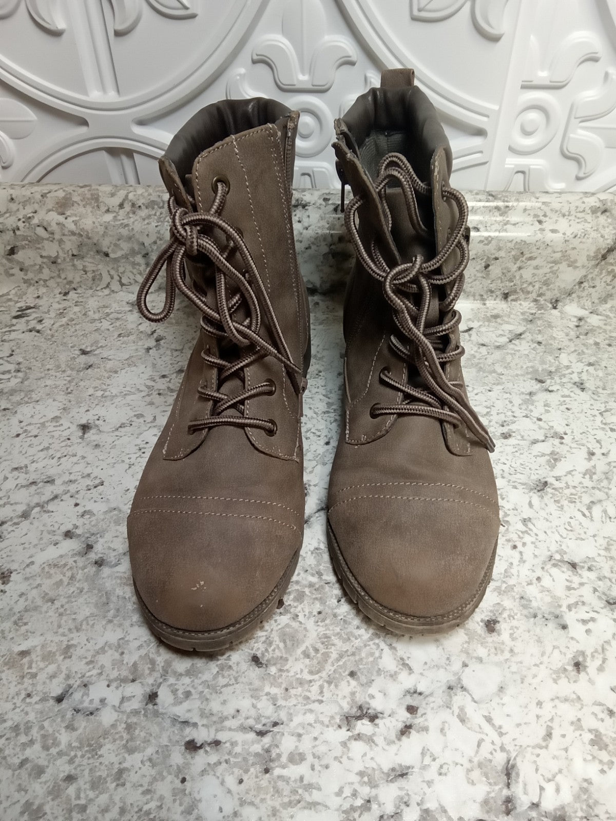 Lollipop Womens Size 8 M BOOTS