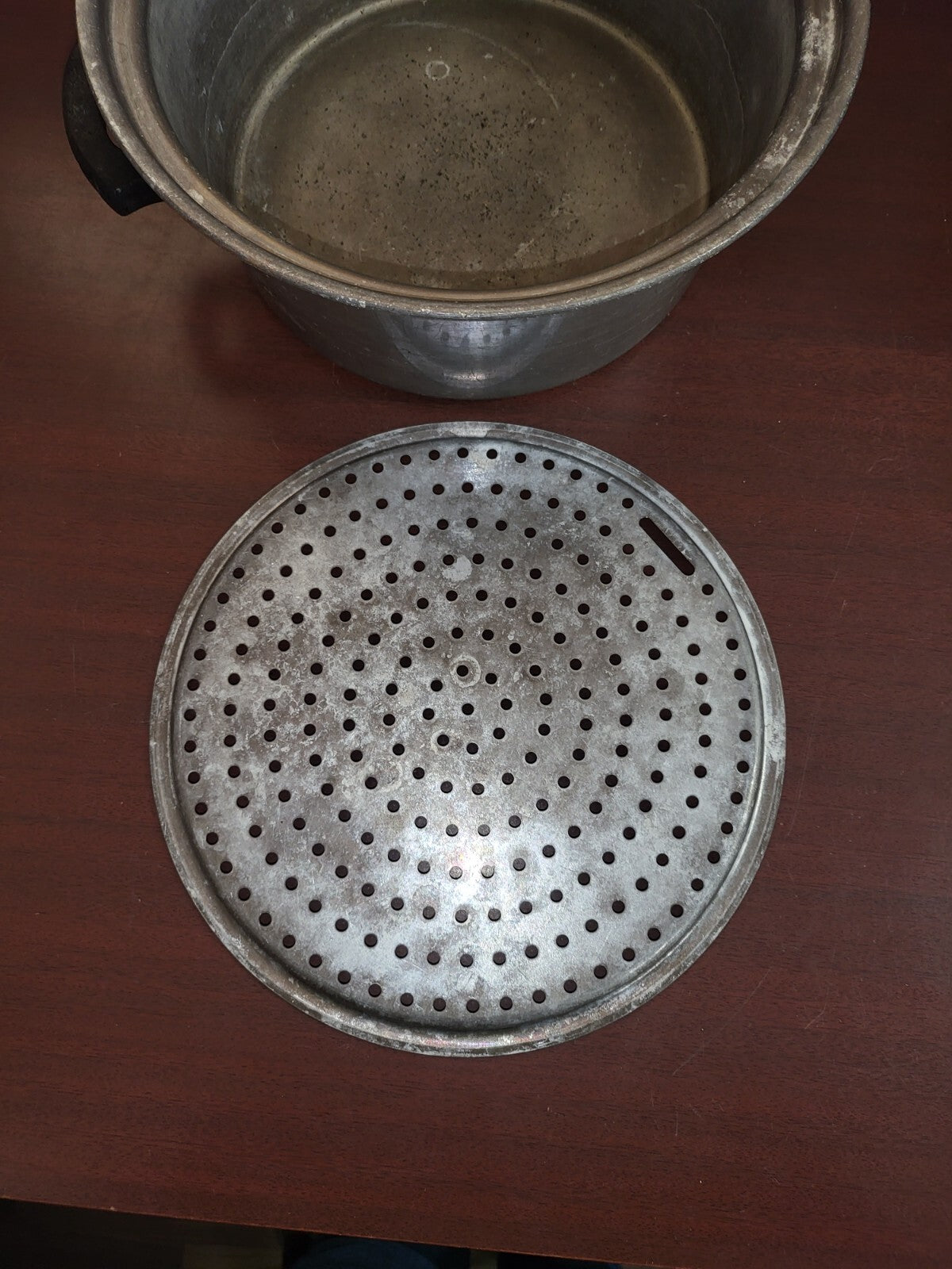 Vintage Wear-Ever Aluminum Pan Dutch Oven Pot 1294 & Steamer Insert    11 x 4.5"