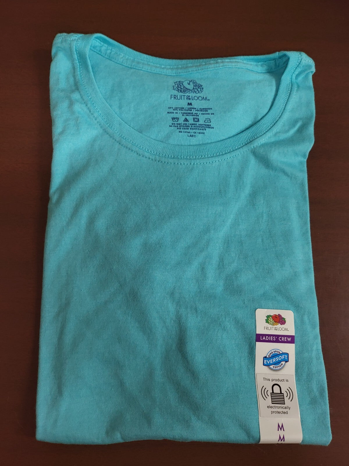 Fruit of the Loom  Ladies Crew Neck  T-Shirt Sky Blue size MEDIUM