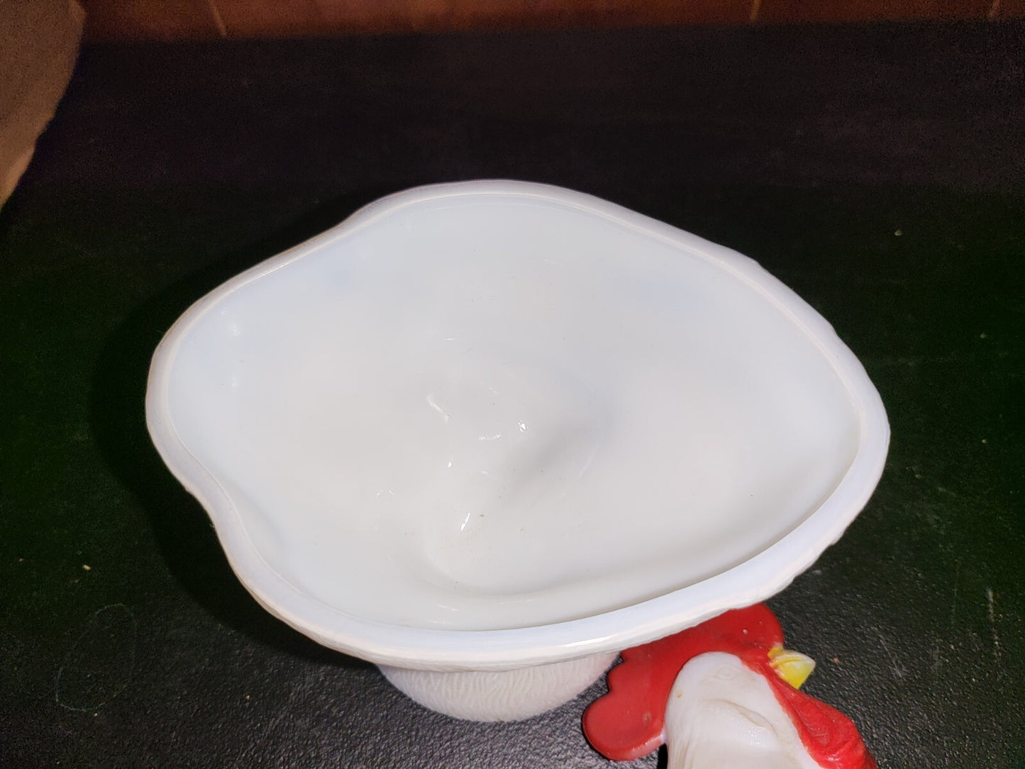 Figurine Hen on Nest Rooster White Milk Glass 8.5H x 6.5"D C3012
