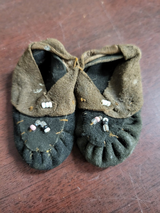 Vintage Miniature Leather Moccasins Beaded 2.25"L Baby Doll Booties OLD