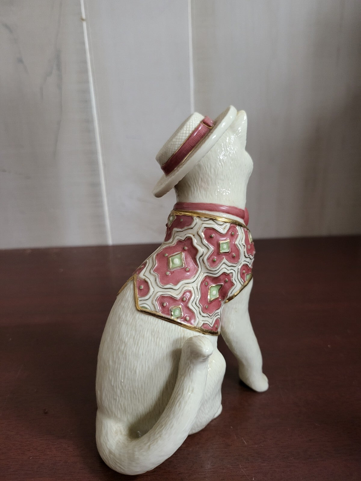 Vintage Lenox Parvaneh Cat Figurine  Perfect Day For A Picnic ~6"H Hat Tie & Ves