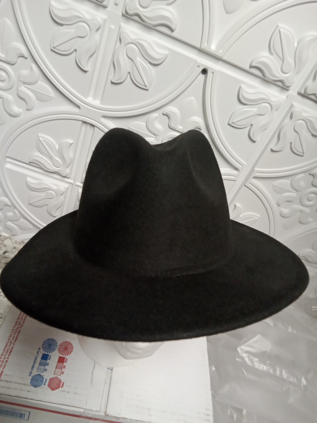KENDALL & KYLIE Hat Fedora Black Red Lining Ivory Tortoiseshell Chain One Size