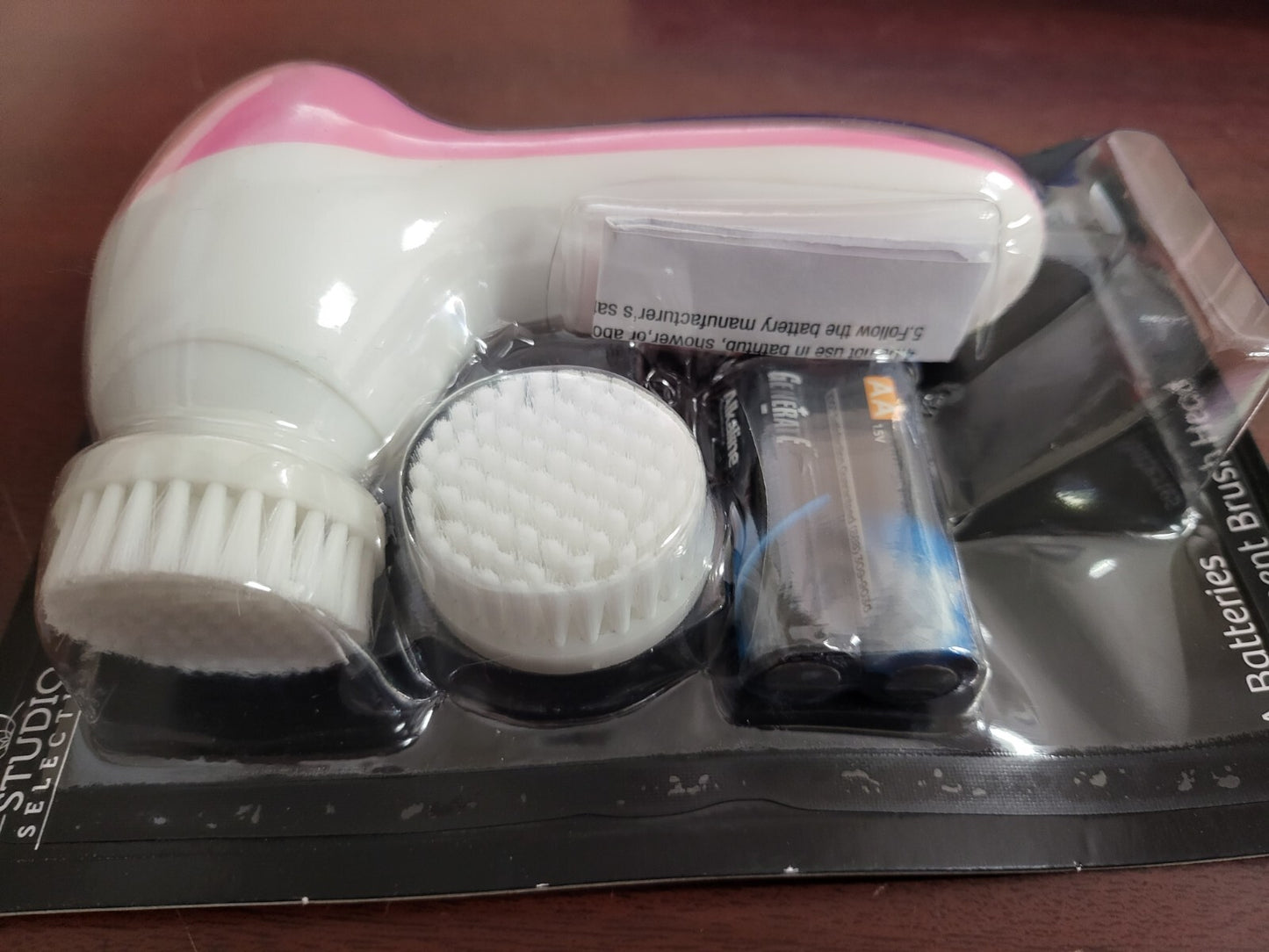 Facial Beauty Brush Face Scrubber ~ Replacement Head & Batteries Incl NIP