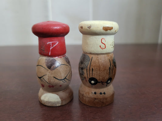 Wood Salt & Pepper Shakers 2"H Older Man & Woman Figures Made in Japan #4168
