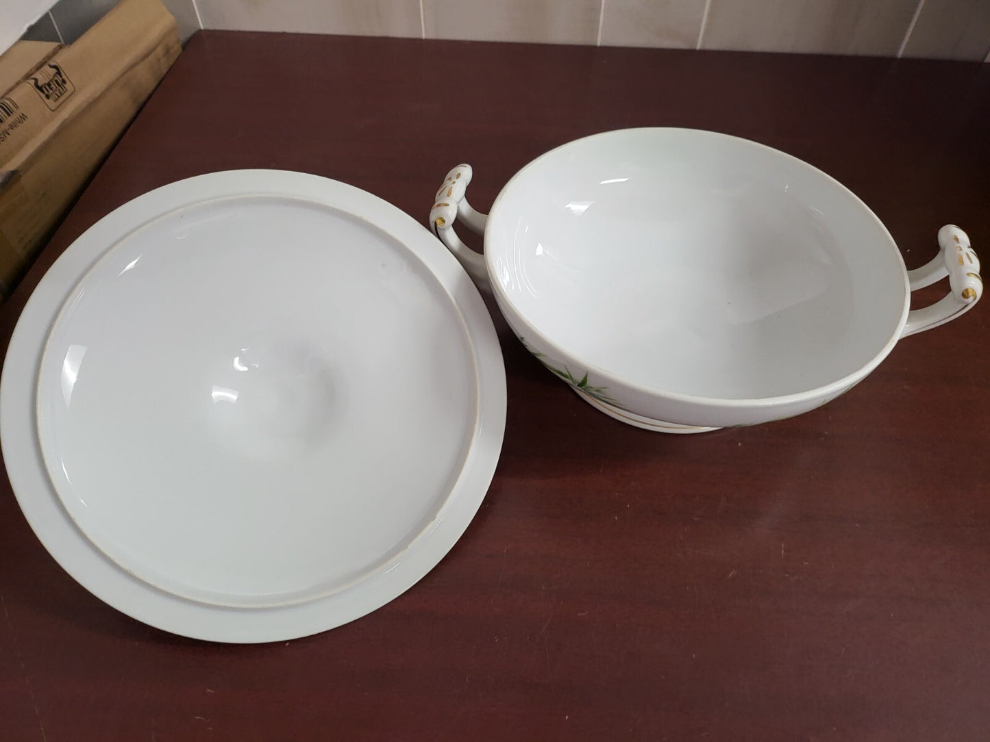 Vintage Kutani China 9" Casserole Dish & Lid   12x10 Green Bamboo Pattern  #4147