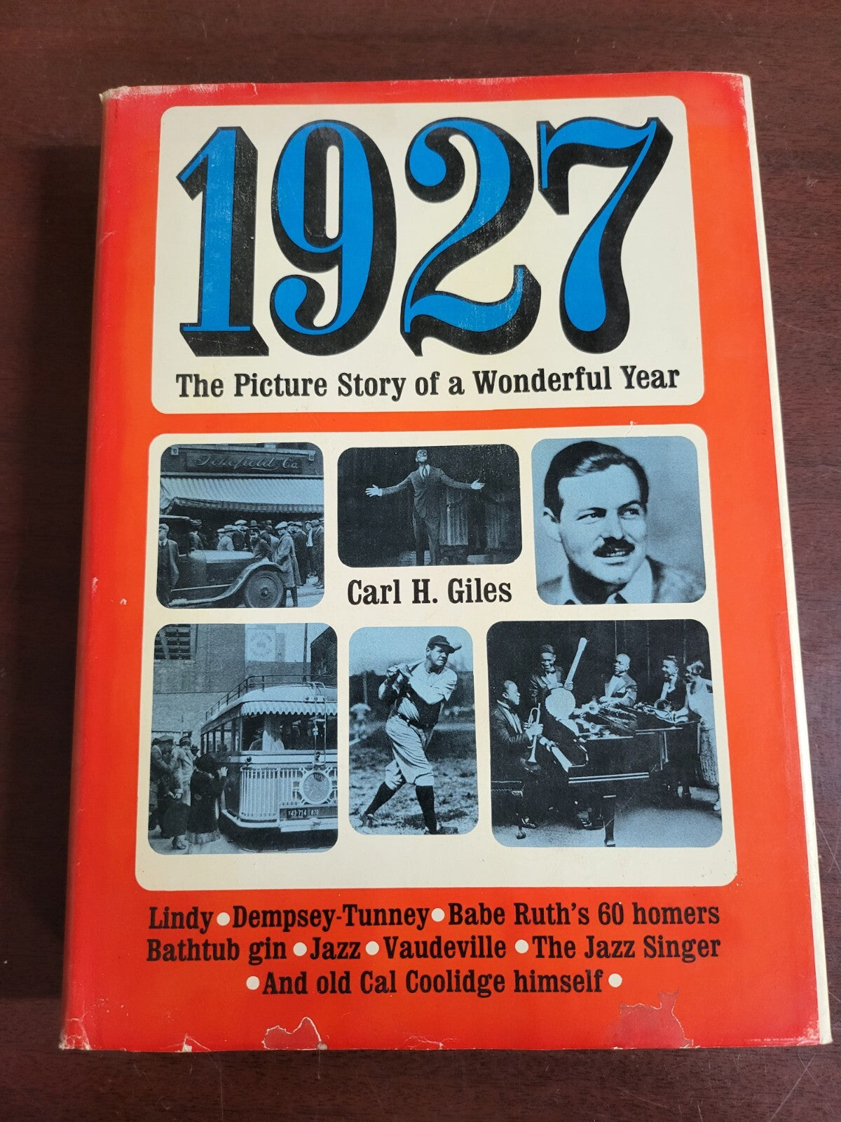 Book - 1927 The Picture Story of a Wonderful Year  #2683