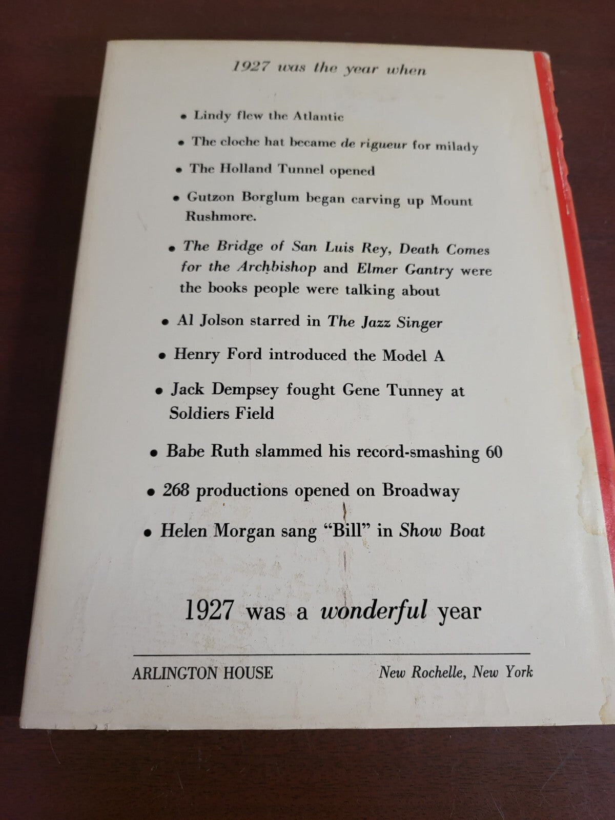 Book - 1927 The Picture Story of a Wonderful Year  #2683