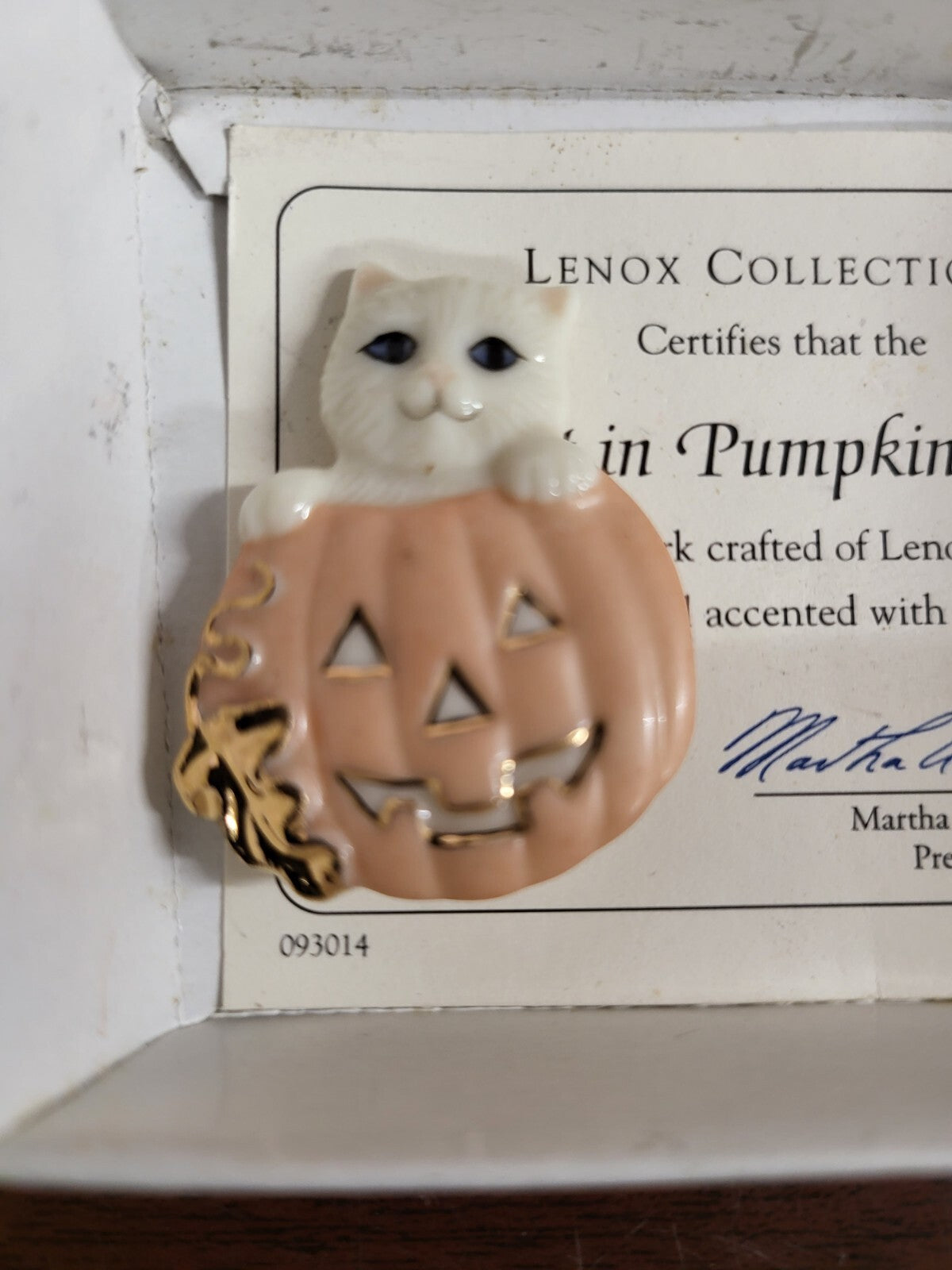 Lenox Cat in Pumpkin Pin Ivory China & 24 karat Gold & Certificate 1.5"H  #155