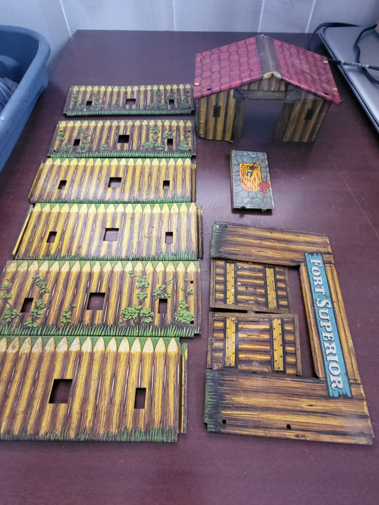 1950s Fort Superior Play Set 9 Pieces    T Cohn Cohen