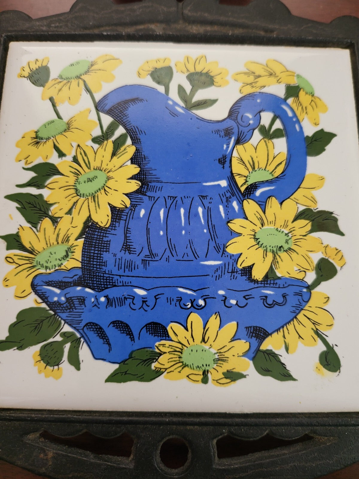 Vintage Trivet Water Pitcher Cast Iron & Ceramic Hot Pad Pot Holder Coaster Coun
