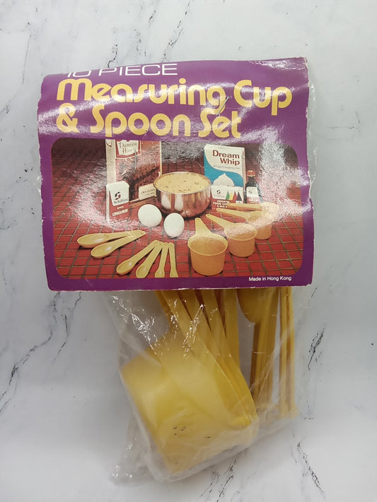 1970s Vintage Measuring Cups And Spoons