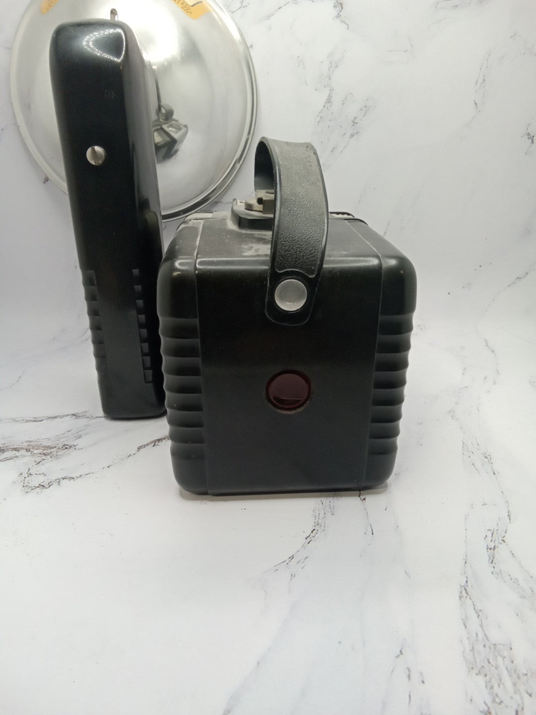 Vintage Kodak Brownie Hawkeye Camera Flash Model & Kodalite Super M 40- UNTESTED