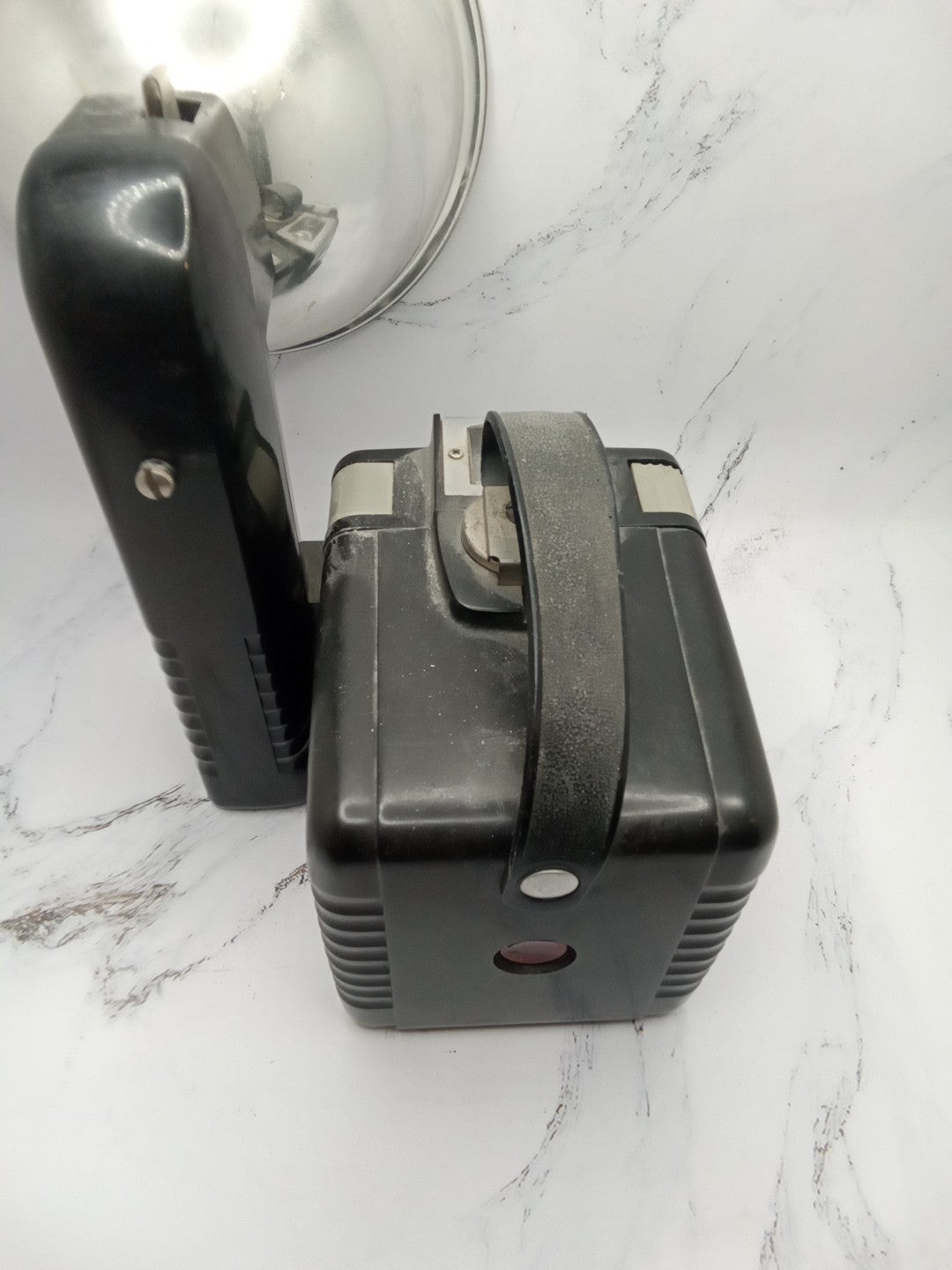 Vintage Kodak Brownie Hawkeye Camera Flash Model & Kodalite Super M 40- UNTESTED