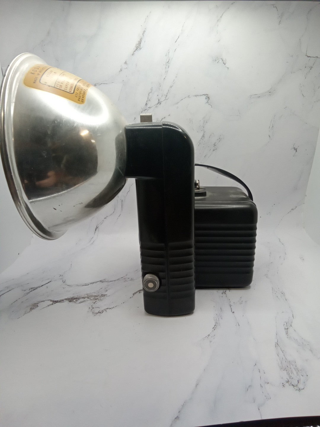 Vintage Kodak Brownie Hawkeye Camera Flash Model & Kodalite Super M 40- UNTESTED